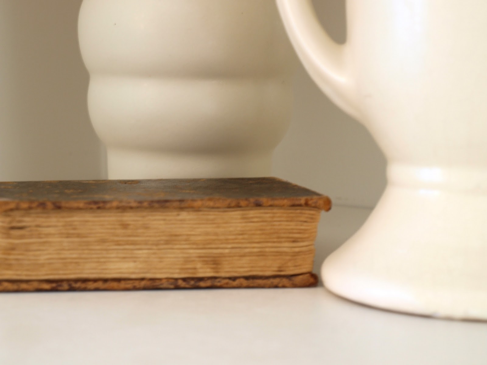 dahDOT DOT DOT daaaahh...i'm bl...